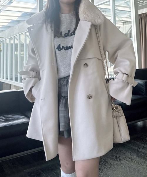 AS KNOW AS plus（アズノゥアズプラス）の「♪取り外し可能 エコファー衿 ベルト付きミドルコート（チェスターコート・レディース・アイボリー/ブラック/ベージュ/杢グレー・FREE）」の2枚目の写真