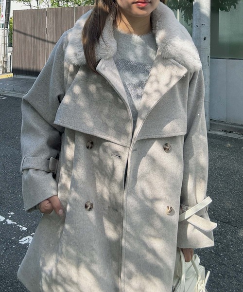 AS KNOW AS plus（アズノゥアズプラス）の「♪取り外し可能 エコファー衿 ベルト付きミドルコート（チェスターコート・レディース・アイボリー/ブラック/ベージュ/杢グレー・FREE）」の19枚目の写真