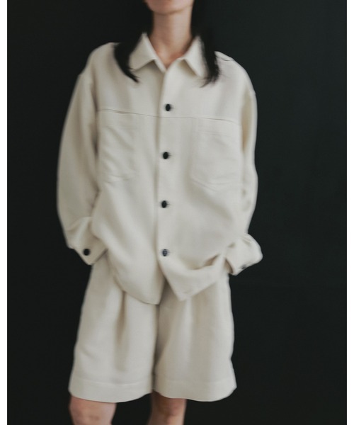 anuke(アンヌーク)の「Tuck Half Pants(その他パンツ・レディース・ネイビー/アイボリー・36inch/38inch)」の8枚目の写真