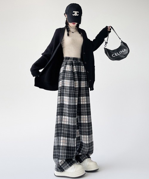 Ressaca（レサーカ）の「ルーズストレートチェック柄イージーパンツ（その他パンツ・レディース・ブラック/ブラウン/ブルー・M/L）」の9枚目の写真