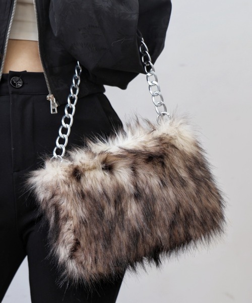 Vipoa（ヴィポア）の「various patterns chain shoulder bag（ショルダーバッグ・レディース・D/C/A/B・FREE）」の2枚目の写真