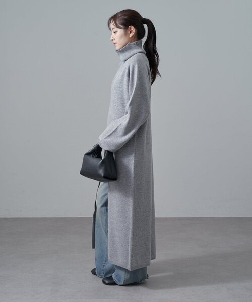 Lui's（ルイス）の「タートルネック前スリットロングワンピース（ワンピース・レディース・グレー/ベージュ/ブラック・FREE）」の16枚目の写真