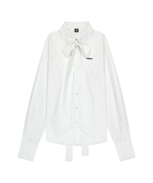 IUGAMAKARAS(イウガマカラス)の「Tied Shirts (White)(シャツ/ブラウス・レディース・その他・FREE)」の4枚目の写真