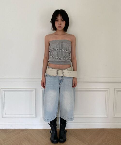 MILLO WOMEN（ミロウーマン）の「マキシデニムバミューダパンツ[ライトブルー]（その他パンツ・レディース・その他・MEDIUM/SMALL）」の2枚目の写真