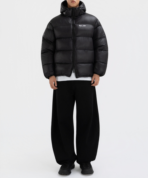 フードパーカーダウンジャケット グロッシーブラック（ダウン