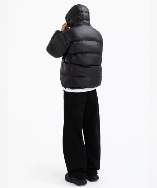 フードパーカーダウンジャケット グロッシーブラック（ダウン