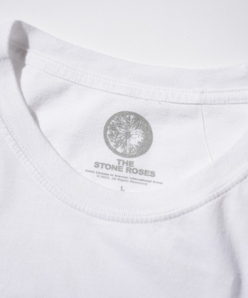 THRIFTY LOOK(スリフティールック)の「THRIFTY LOOK / スリフティールック THRIFTY "THE STONE ROSES" TEE ザ・ストーン・ローゼズ バンドTシャツ ユーズド加工(Tシャツ/カットソー・メンズ・ホワイト/ホワイト系その他・LARGE/X-LARGE)」の11枚目の写真