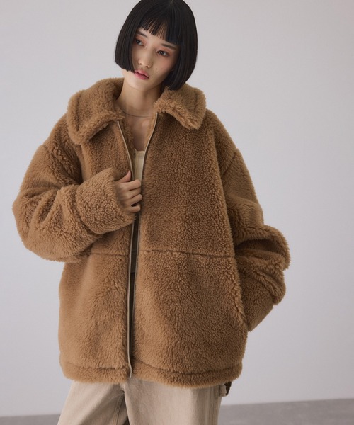 ADAM ET ROPE'（アダムエロペ）の「スウィッチングボアブルゾン（ブルゾン・レディース・イエロー系その他3/グリーン系その他3・FREE）」の5枚目の写真