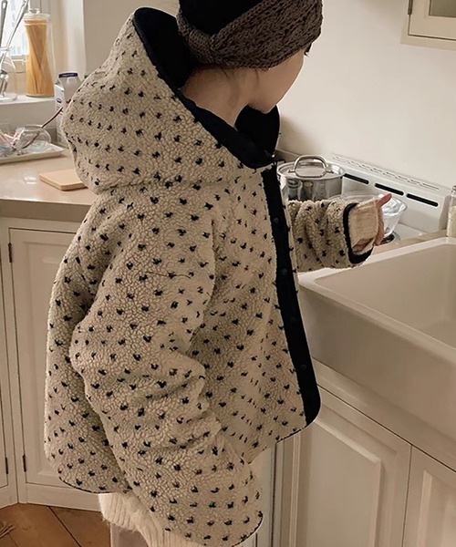 Girly Doll(ガーリードール)の「フード付きドットフリースジャケット(その他アウター・レディース・ブラック/ダークグレー/レッド・F)」の1枚目の写真