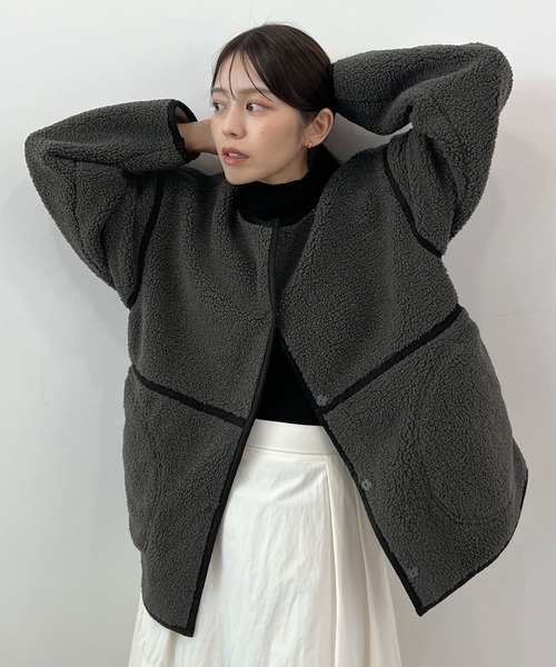 Futier land（フューティアランド）の「配色パイピングボアブルゾン（ブルゾン・レディース・ベージュ/ブラウン/チャコールグレー・FREE）」の17枚目の写真