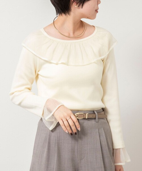 NOLLEY’S Sophi（ノーリーズソフィ）の「《手洗い可能》シアーフリル総針プルオーバー（ニット/セーター・レディース・アイボリー/ブラック/ピンク/チャコールグレー・38）」の2枚目の写真