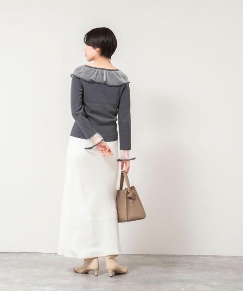 NOLLEY’S Sophi（ノーリーズソフィ）の「《手洗い可能》シアーフリル総針プルオーバー（ニット/セーター・レディース・アイボリー/ブラック/ピンク/チャコールグレー・38）」の16枚目の写真