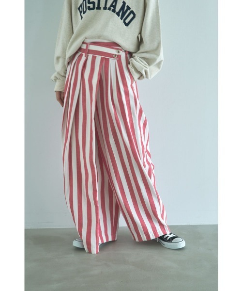 marjour(マージュール)の「STRIPED WRAP WIDE PANTS(その他パンツ・レディース・レッド・M)」の1枚目の写真