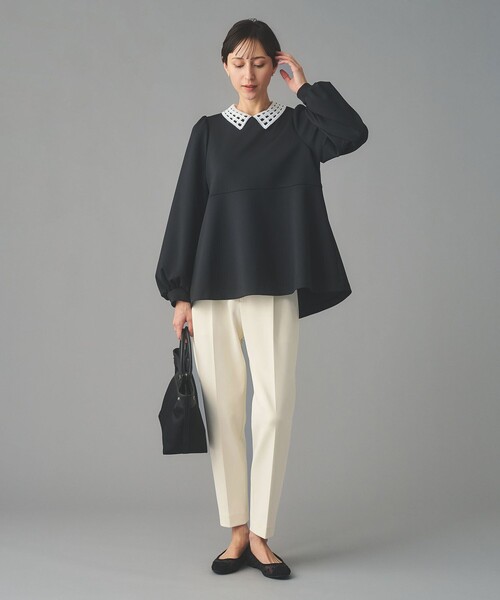 UNITED ARROWS（ユナイテッドアローズ）の「SPONGY タック テーパードパンツ（スラックス・レディース・オフホワイト/ブラック/ネイビー・42/40/38/36/34/32）」の8枚目の写真