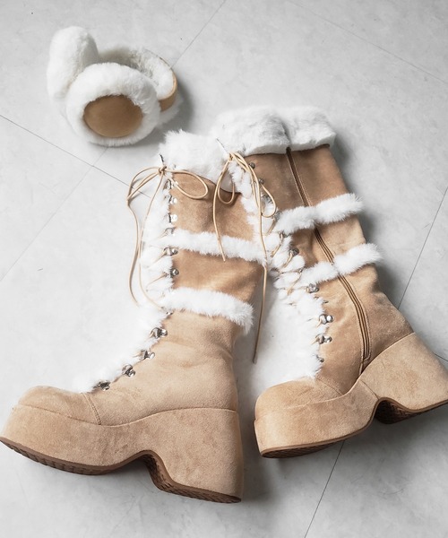me+em select(ミームセレクト)の「【 2color 】厚底レースアップムートンロングブーツ / platform laceup mouton long boots(ブーツ・レディース・ベージュ/ブラック・37/40/39/38)」の19枚目の写真
