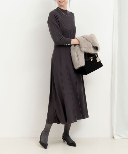 MICO COULIER（ミコクリエ）の「ランダムリブワンピース（ワンピース・レディース・ダークネイビー/ライトグレー/チャコールグレー・38）」の11枚目の写真