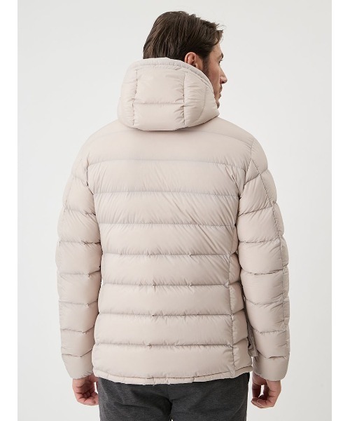 AOURE(アウール)の「ストレッチダウン(ダウンジャケット/コート・メンズ・ブラック/アイボリー・SMALL/MEDIUM/LARGE/X-LARGE)」の7枚目の写真