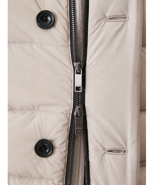 AOURE(アウール)の「ストレッチダウン(ダウンジャケット/コート・メンズ・ブラック/アイボリー・SMALL/MEDIUM/LARGE/X-LARGE)」の11枚目の写真