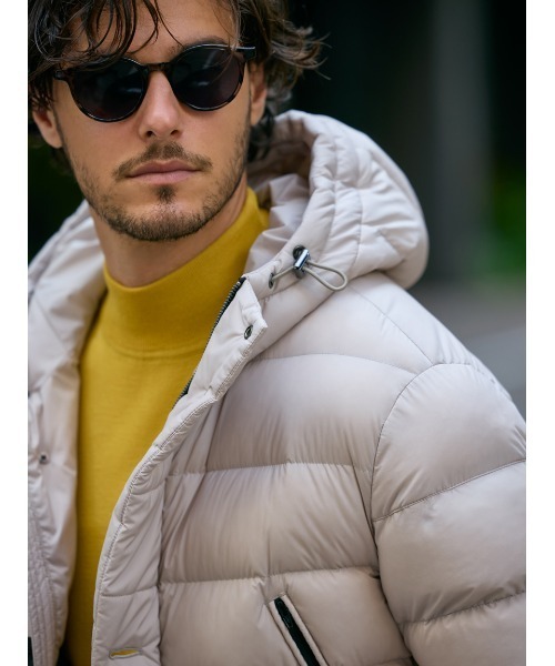 AOURE(アウール)の「ストレッチダウン(ダウンジャケット/コート・メンズ・ブラック/アイボリー・SMALL/MEDIUM/LARGE/X-LARGE)」の14枚目の写真