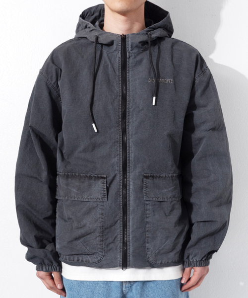 QT8 GARMENTS(キューティーエイトガーメント)の「OC Pigment Hoodie Windbreaker (Charcoal)(ナイロンジャケット・レディース・その他・LARGE/MEDIUM/X-LARGE)」の2枚目の写真