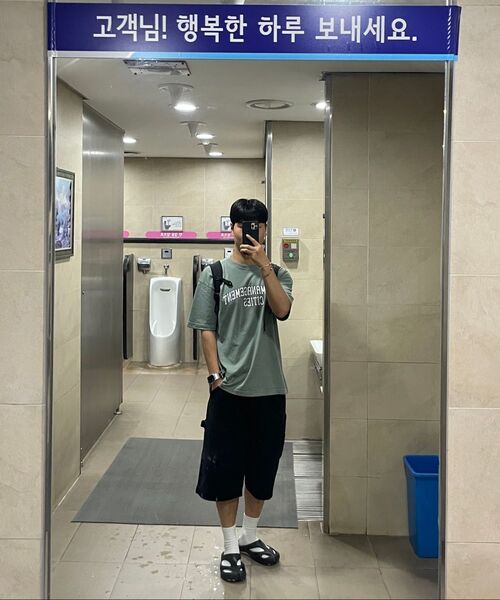 suade（スエード）の「CARPENTER DENIM SHORTS [BLACK]（その他パンツ・レディース・その他・MEDIUM/SMALL/LARGE）」の10枚目の写真