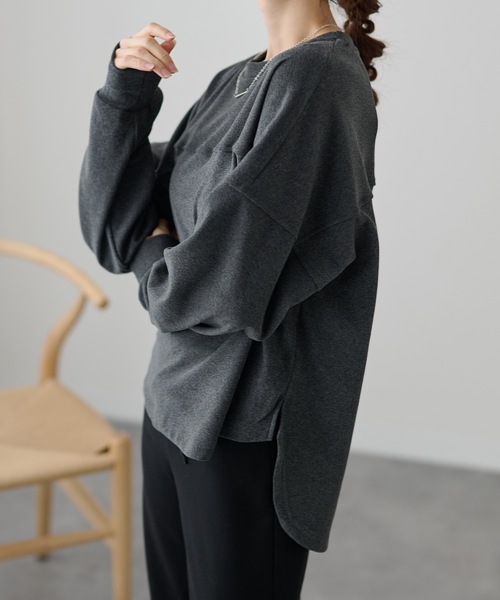 DAYRA(デイラ)の「ソリッドカラー イレギュラーヘム 長袖 切替えプルオーバー(Tシャツ/カットソー・レディース・ブラック/グレー・FREE/S)」の21枚目の写真