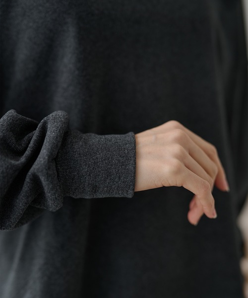 DAYRA(デイラ)の「ソリッドカラー イレギュラーヘム 長袖 切替えプルオーバー(Tシャツ/カットソー・レディース・ブラック/グレー・FREE/S)」の15枚目の写真