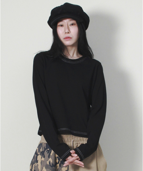 DEMARC（ドゥマーク）の「アウトステッチ配色セミクロップ長袖Tシャツブラック（Tシャツ/カットソー・レディース・その他・MEDIUM/LARGE）」の3枚目の写真