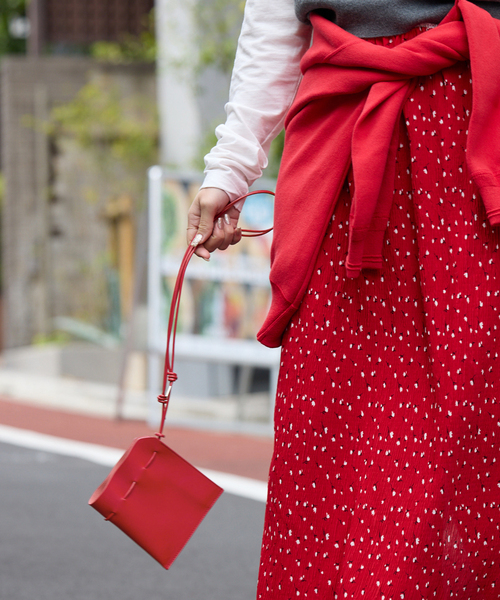 ITTI(イッチ)の「ITTI/イッチ HERRIE 巾着ポーチ XXS ITTI-BAG-091-RF(その他小物・レディース・ベージュ/レッド・FREE)」の14枚目の写真