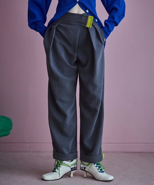 OMMO(オーエムエムオー)の「POINT COLOR WRAP TAPERED PT(その他パンツ・レディース・ブラック/グレー/ピンク・36/38)」の3枚目の写真