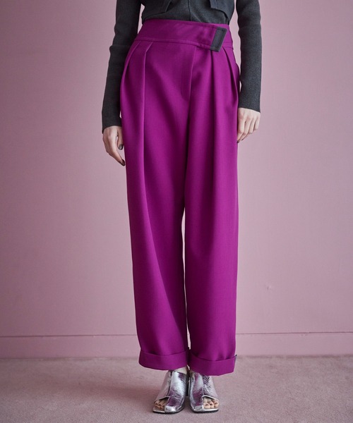 OMMO(オーエムエムオー)の「POINT COLOR WRAP TAPERED PT(その他パンツ・レディース・ブラック/グレー/ピンク・36/38)」の1枚目の写真