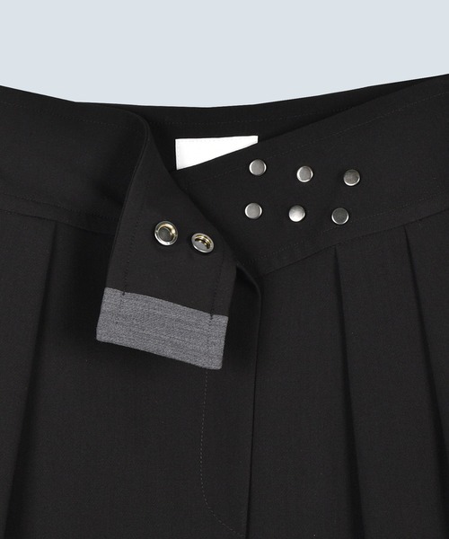 OMMO(オーエムエムオー)の「POINT COLOR WRAP TAPERED PT(その他パンツ・レディース・ブラック/グレー/ピンク・36/38)」の19枚目の写真