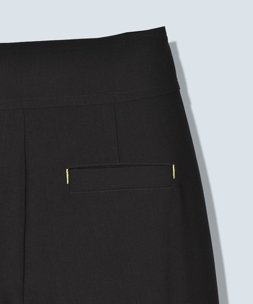 OMMO(オーエムエムオー)の「POINT COLOR WRAP TAPERED PT(その他パンツ・レディース・ブラック/グレー/ピンク・36/38)」の21枚目の写真