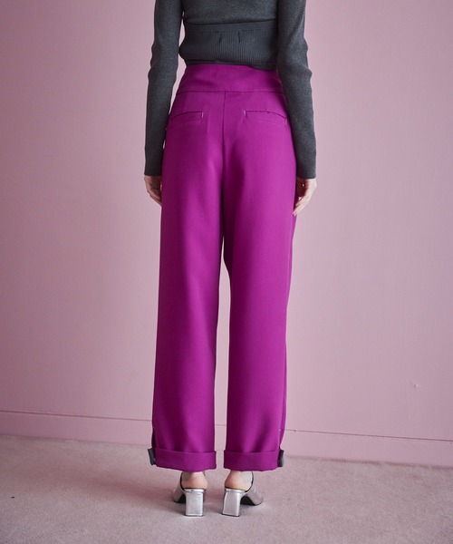OMMO(オーエムエムオー)の「POINT COLOR WRAP TAPERED PT(その他パンツ・レディース・ブラック/グレー/ピンク・36/38)」の6枚目の写真