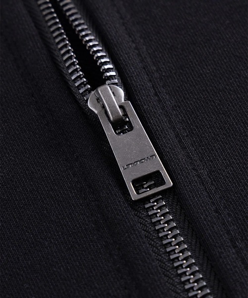 A'GEM/9 × .kom 『UNKNOWN LONDON/アンノウン ロンドン』 Cross