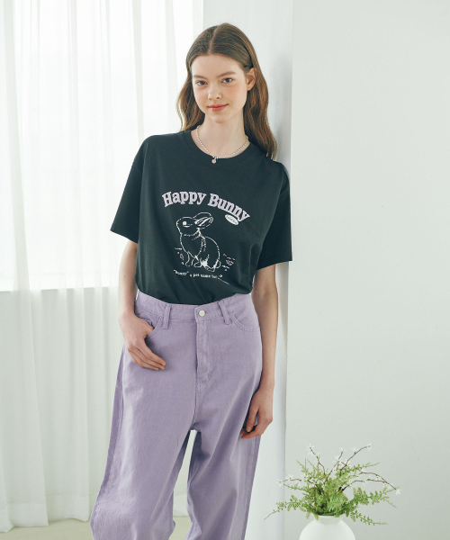 LULUCHOU(ルルシュ)の「Happy Bunny T-shirt - BLACK(Tシャツ/カットソー・レディース・その他・FREE)」の2枚目の写真