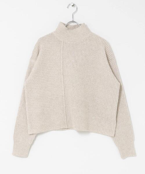 URBAN RESEARCH Sonny Label（アーバンリサーチサニーレーベル）の「畦切替えニットプルオーバー（ニット/セーター・レディース・ライトベージュ/チャコールグレー/ブルー/ピンク・FREE）」の21枚目の写真