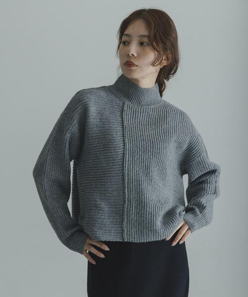 URBAN RESEARCH Sonny Label（アーバンリサーチサニーレーベル）の「畦切替えニットプルオーバー（ニット/セーター・レディース・ライトベージュ/チャコールグレー/ブルー/ピンク・FREE）」の18枚目の写真