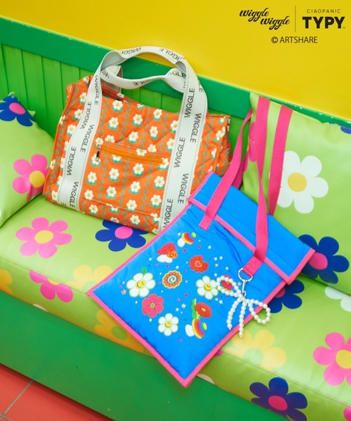 セール】【wiggle wiggle】フラップ縦型トートバッグ/PC・タブレット