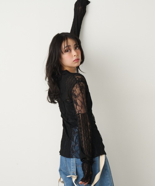 Unitage（ユニテージ）の「レースパッチワーク衿付きカーディガン（Tシャツ/カットソー・レディース・ブラック/アイボリー・FREE）」の6枚目の写真