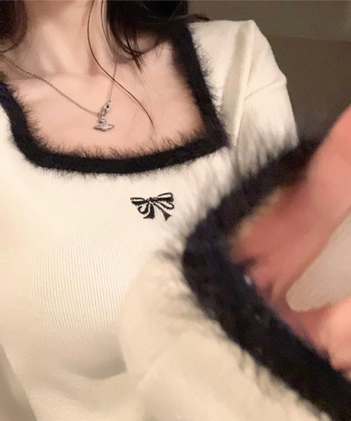 Flugge(フラッジー)の「リボン刺繍スクエアネックトップス(その他トップス・レディース・ブラック/ホワイト・MEDIUM/LARGE)」の7枚目の写真