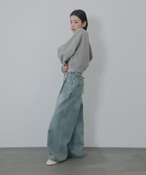 KBF（ケイビーエフ）の「『3サイズ展開』タックボタンアップデニム（デニムパンツ・レディース・ブルー/ライトブルー・38/34/36）」の10枚目の写真