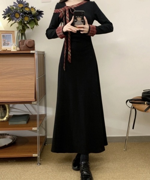 gossip!ロサンゼルス(ゴシップロサンゼルス)の「【Y2Kガーリー】レトロオフショルダーチェックリボンワンピース(ワンピース・レディース・ブラック・FREE)」の21枚目の写真