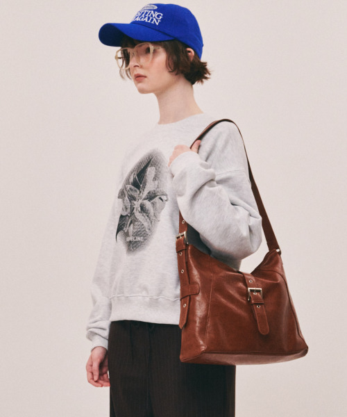 SQUARE LINE（スクエアライン）の「チャーミング - 8カラー（ショルダーバッグ・レディース・ブラック/ダークブラウン/ブラウン/アイボリー/ブラック×ブラック/チョコ・FREE）」の8枚目の写真