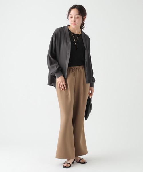 Elura（エルーラ）の「Vネックブラウスカーディガン/659644（カーディガン/ボレロ・レディース・ブルー/チャコールグレー/ダークブラウン/ホワイト・FREE）」の8枚目の写真