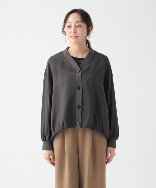 Elura（エルーラ）の「Vネックブラウスカーディガン/659644（カーディガン/ボレロ・レディース・ブルー/チャコールグレー/ダークブラウン/ホワイト・FREE）」の19枚目の写真