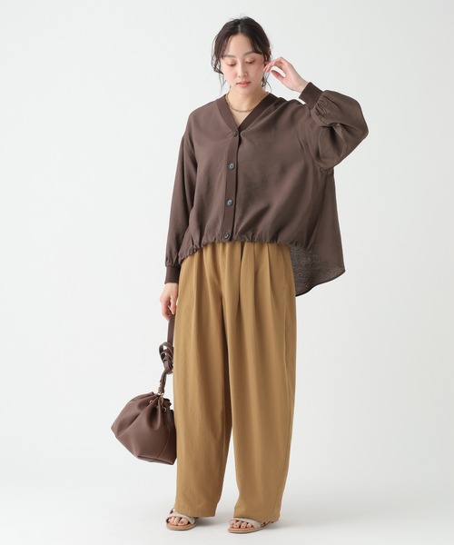 Elura（エルーラ）の「Vネックブラウスカーディガン/659644（カーディガン/ボレロ・レディース・ブルー/チャコールグレー/ダークブラウン/ホワイト・FREE）」の12枚目の写真