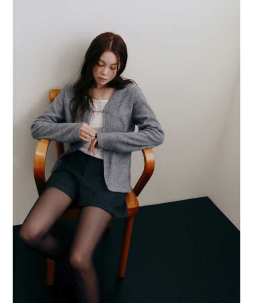 Yuje(ユジェ)の「POWDER CARDIGAN (3color)(カーディガン/ボレロ・レディース・グレー/ブラック/PINK・FREE)」の6枚目の写真