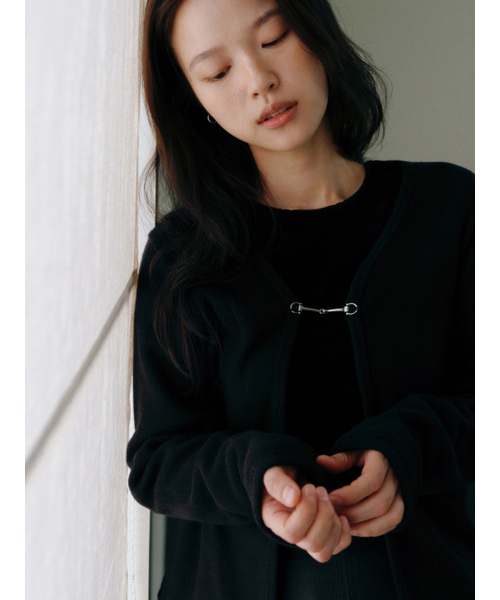 Yuje(ユジェ)の「POWDER CARDIGAN (3color)(カーディガン/ボレロ・レディース・グレー/ブラック/PINK・FREE)」の18枚目の写真