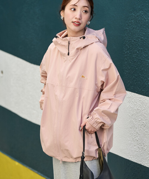 FREAK'S STORE（フリークスストア）の「限定展開 KELTY × FREAK'S STORE/ケルティ 別注 マウンテン パーカー ジャケット（マウンテンパーカー・レディース・オリーブ/ブラック/ベージュ/ピンク・ﾌﾘ-）」の5枚目の写真